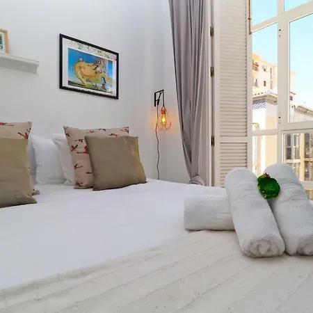 Del Parque Flats Victoria Trini Apartment *