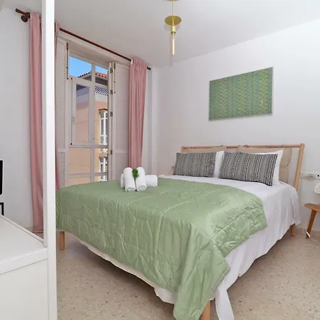 Apartment Del Parque Flats Victoria Trini *